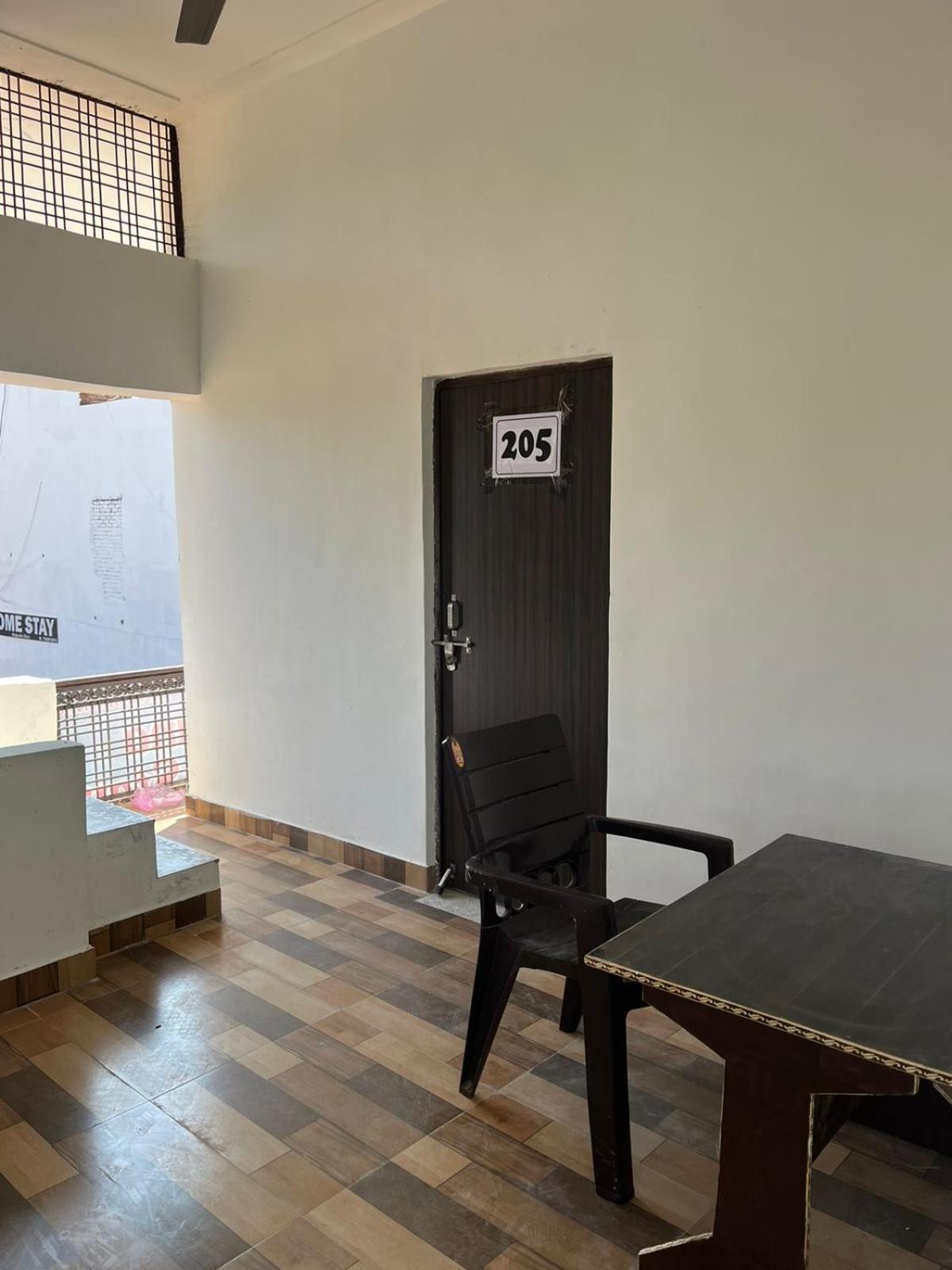 Indiana Home Stay Khajurāho Rom bilde